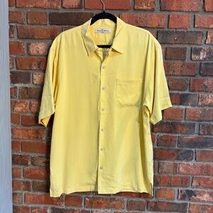 Tommy Bahama mens silk short sleeve Hawaiian style camp shirt yellow M